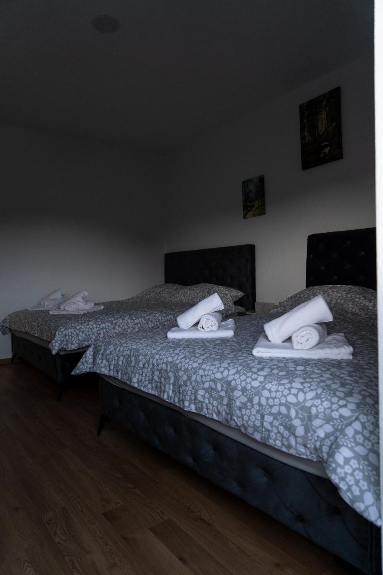 ליובוסקי Villa Aurora מראה חיצוני תמונה