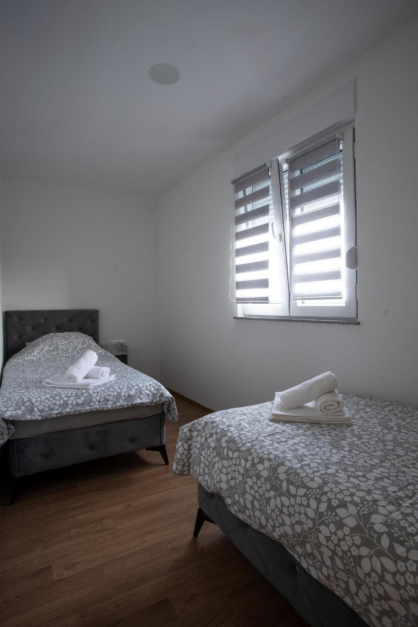 ליובוסקי Villa Aurora מראה חיצוני תמונה