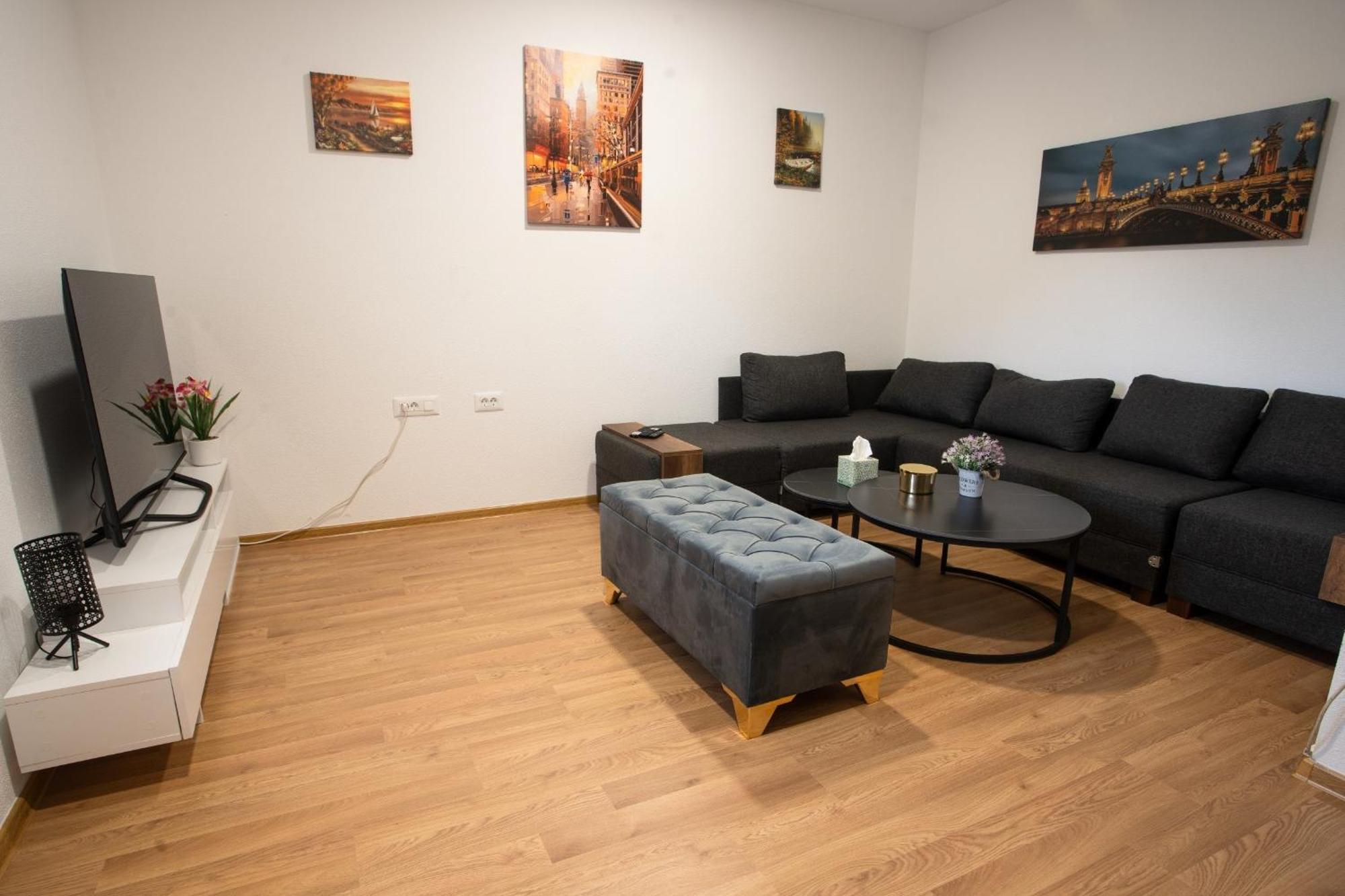 ליובוסקי Villa Aurora מראה חיצוני תמונה