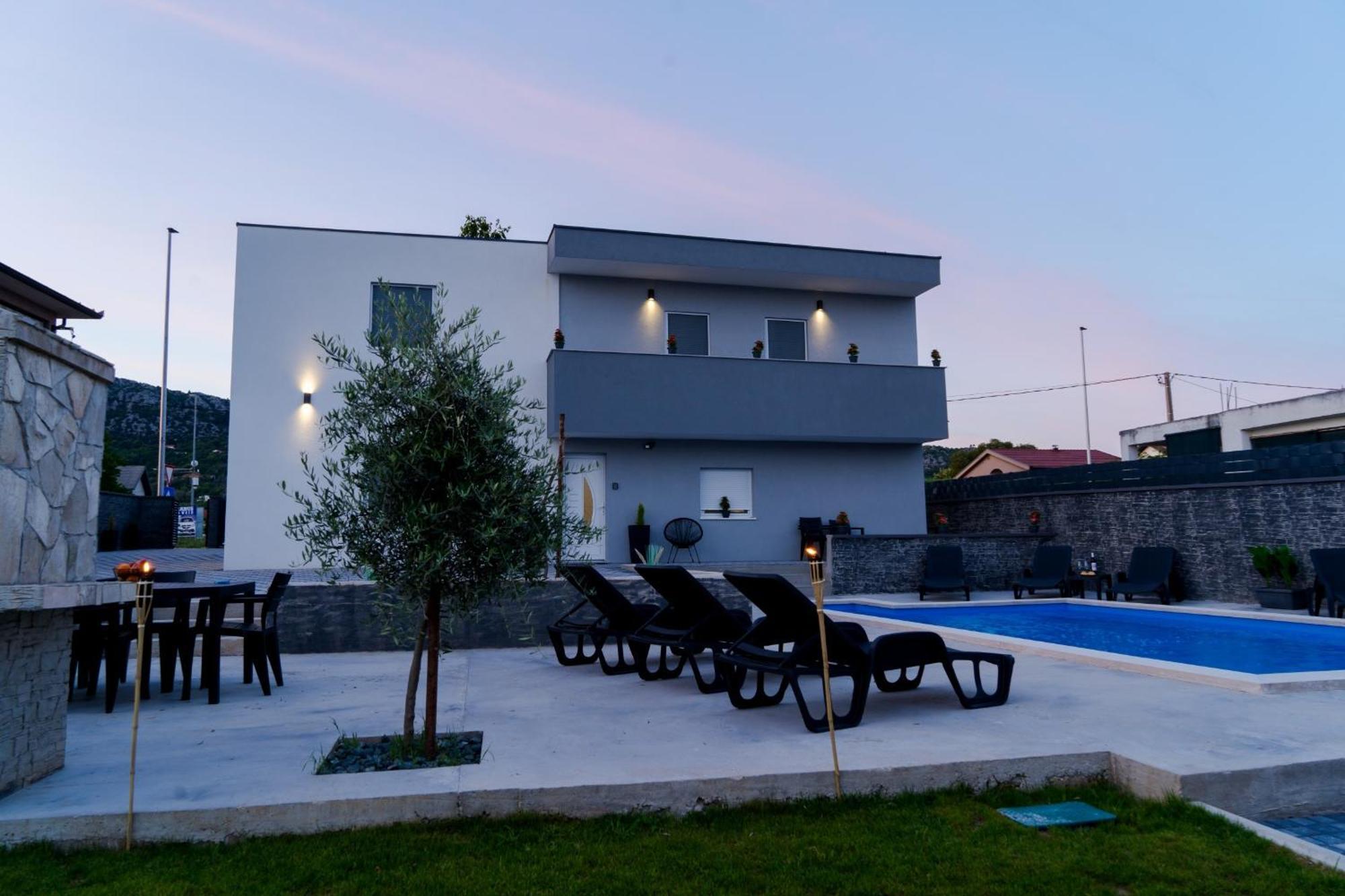 ליובוסקי Villa Aurora מראה חיצוני תמונה