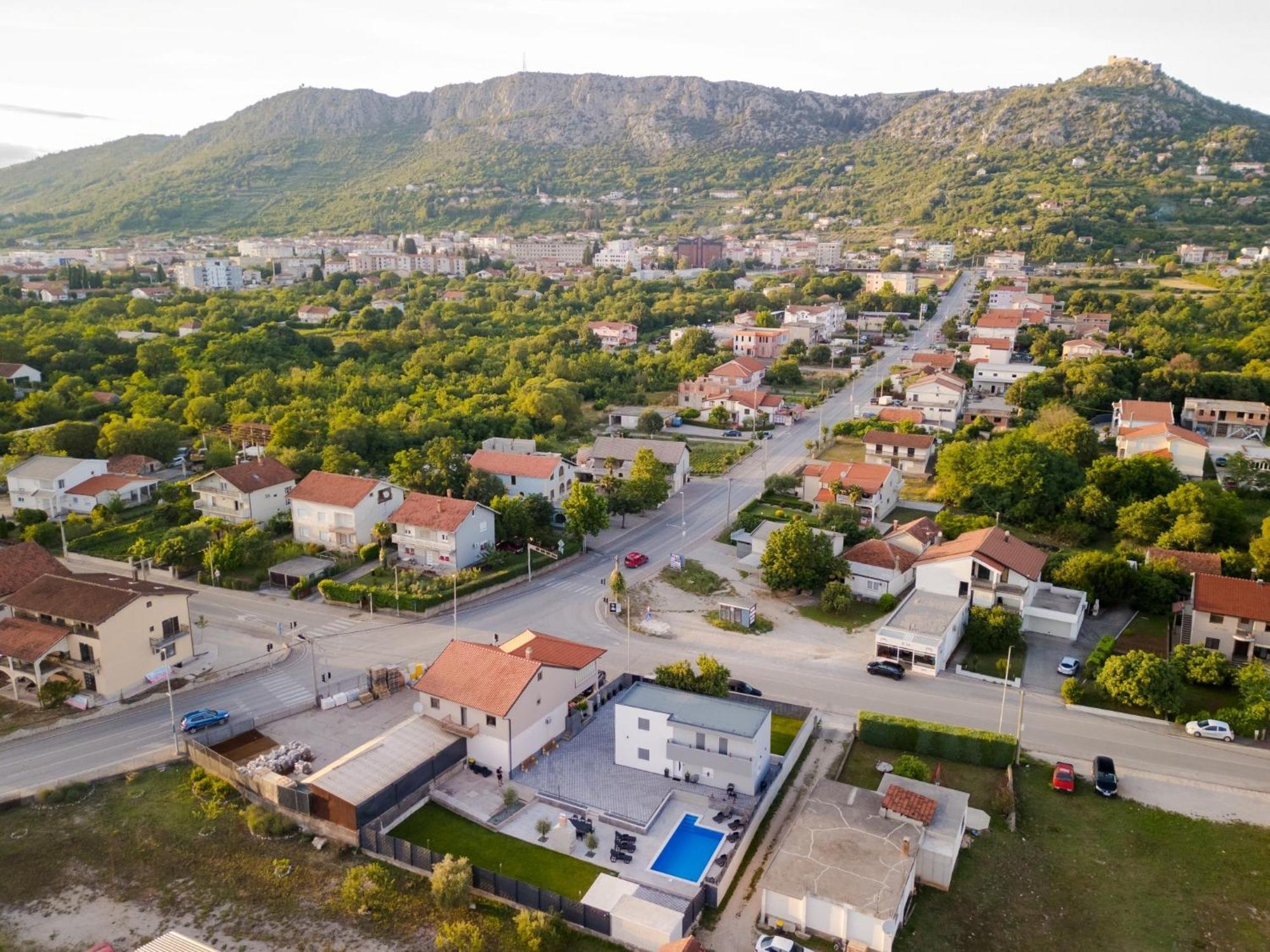 ליובוסקי Villa Aurora מראה חיצוני תמונה